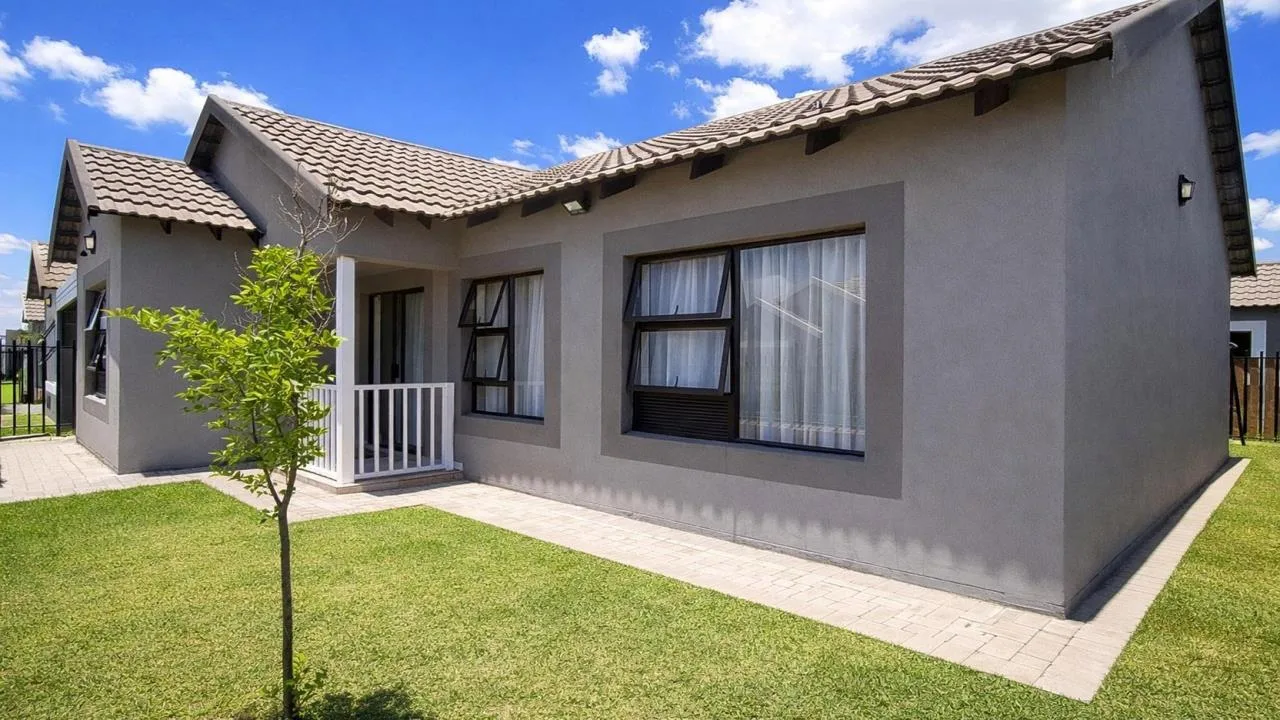 3 Bedroom House for sale in Arcata Estate