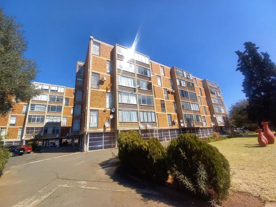 2.5 Bedroom Apartment / flat to rent in Memorial Road Area