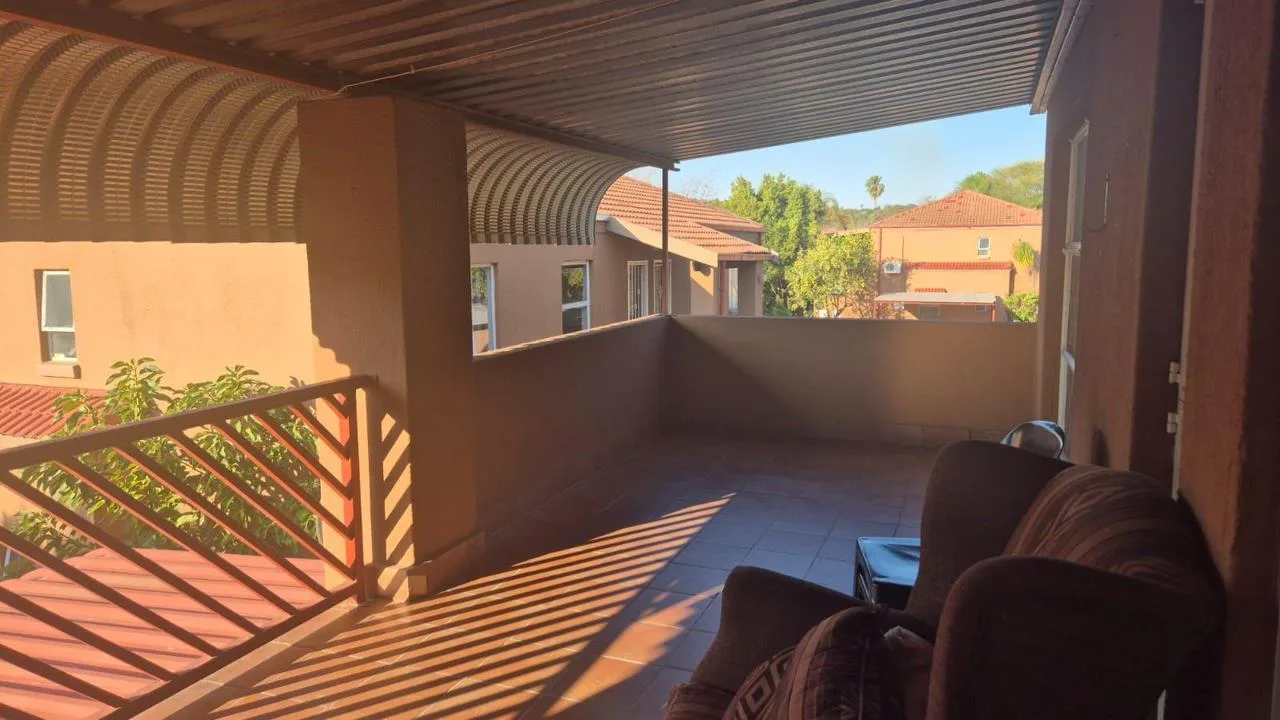 2 Bedroom Apartment / flat for sale in Safari Gardens