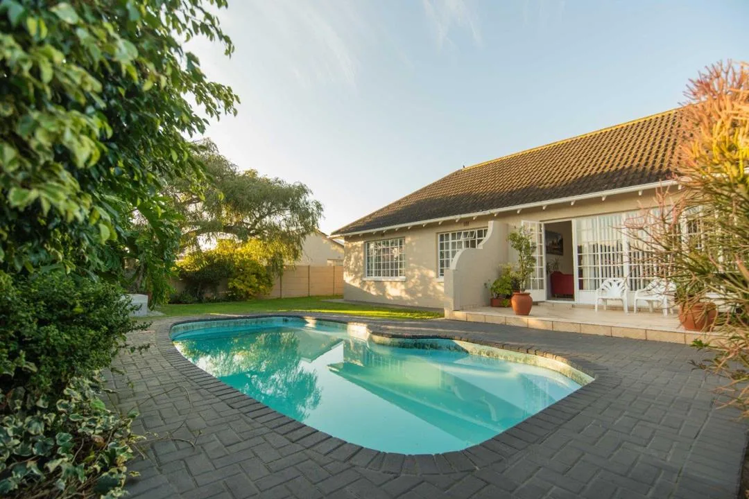 3 Bedroom House for sale in Bridgemeade