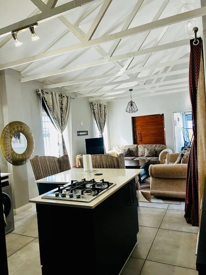 3 Bedroom House for sale in Fairview