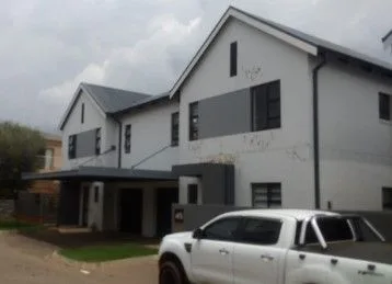 3 Bedroom Apartment / flat for sale in Pinehaven