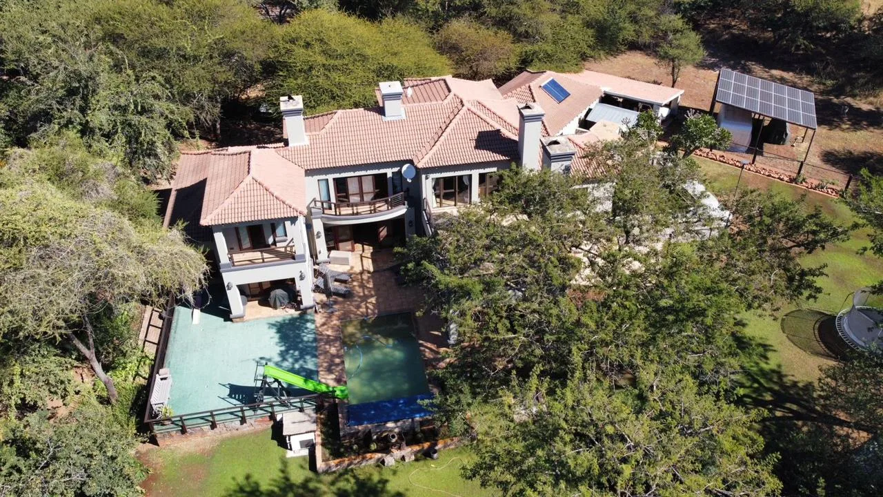 4 Bedroom House for sale in Lydenburg