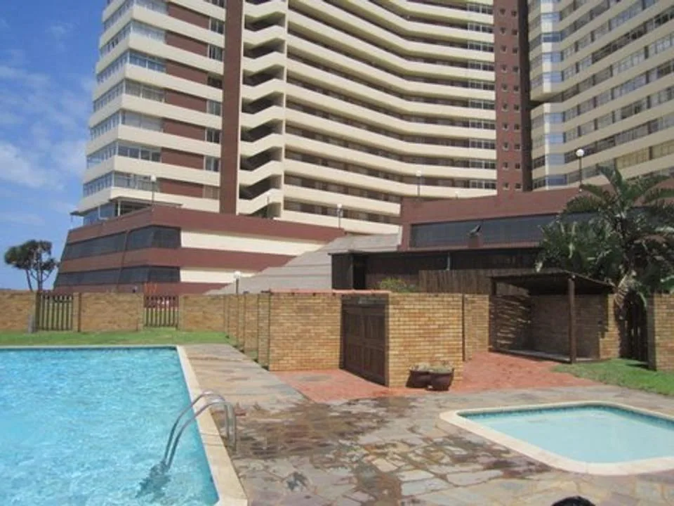 2 Bedroom Apartment / flat for sale in Doonside