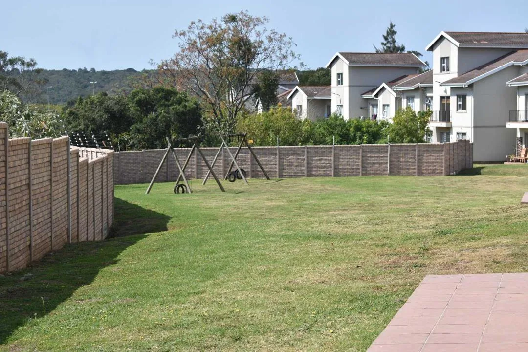 2 Bedroom Apartment / flat for sale in Beacon Bay