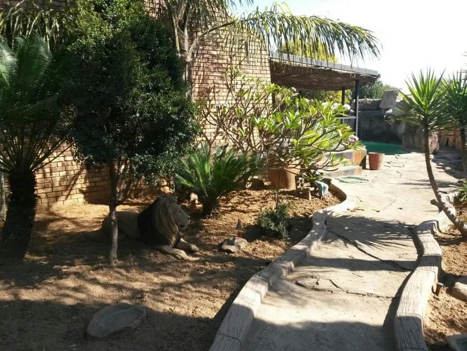 4 Bedroom House to rent in Del Judor
