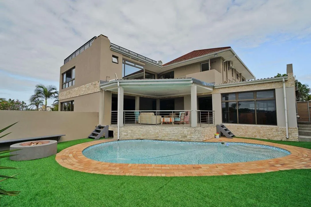 5 Bedroom House for sale in Nahoon