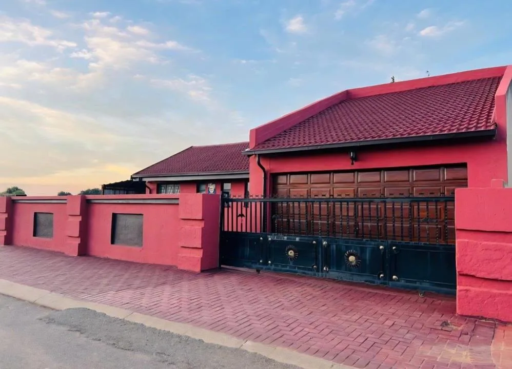 House for sale in Sebokeng Zone 17