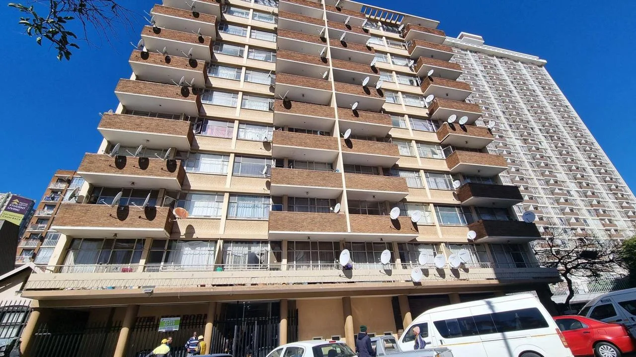 1 Bedroom Apartment / flat to rent in Joubert Park