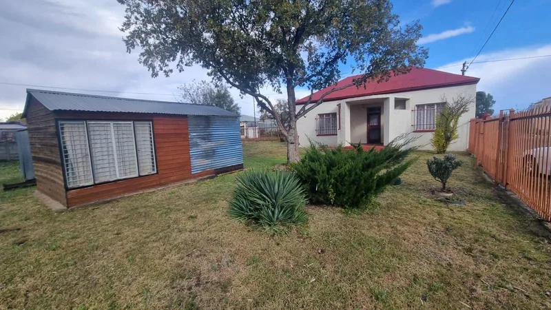 1 Bedroom House for sale in Reddersburg