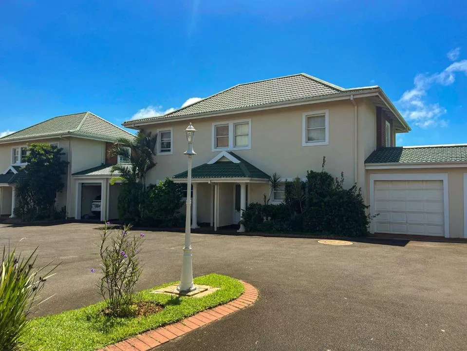 3 Bedroom Townhouse for sale in Mount Edgecombe