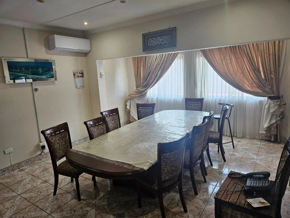 5 Bedroom Apartment / flat to rent in Overport