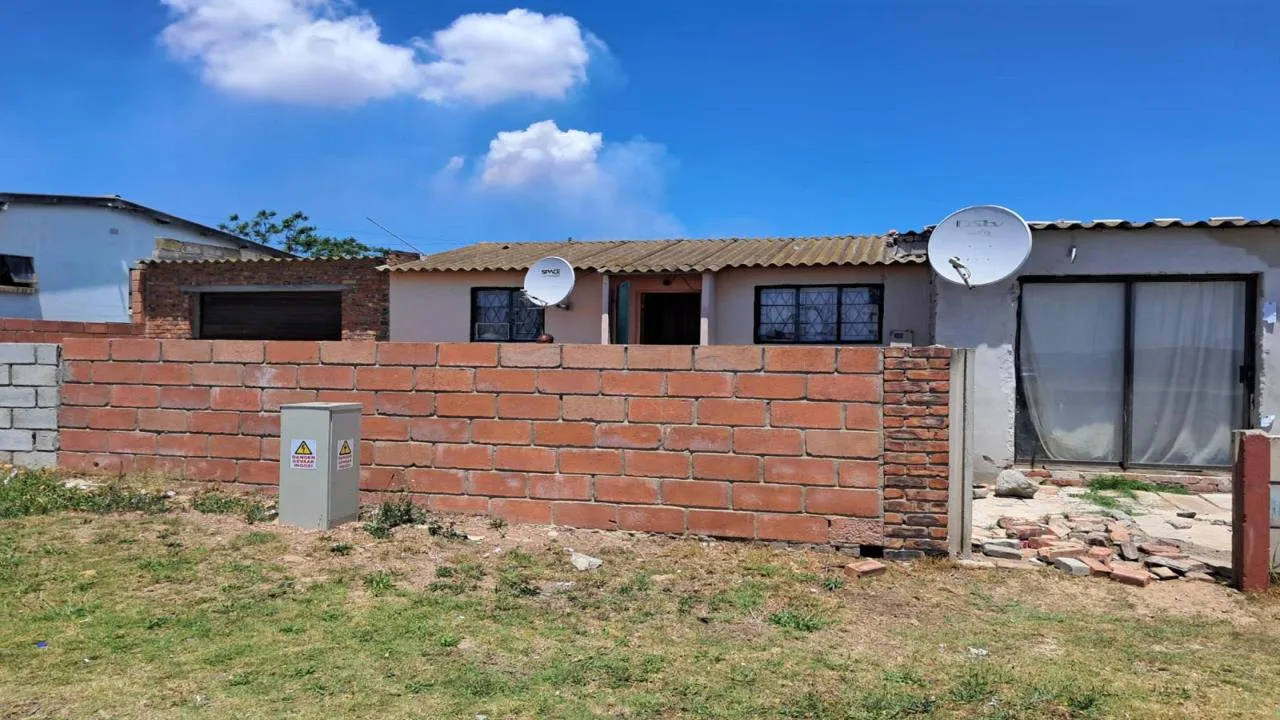 1 Bedroom House for sale in West End