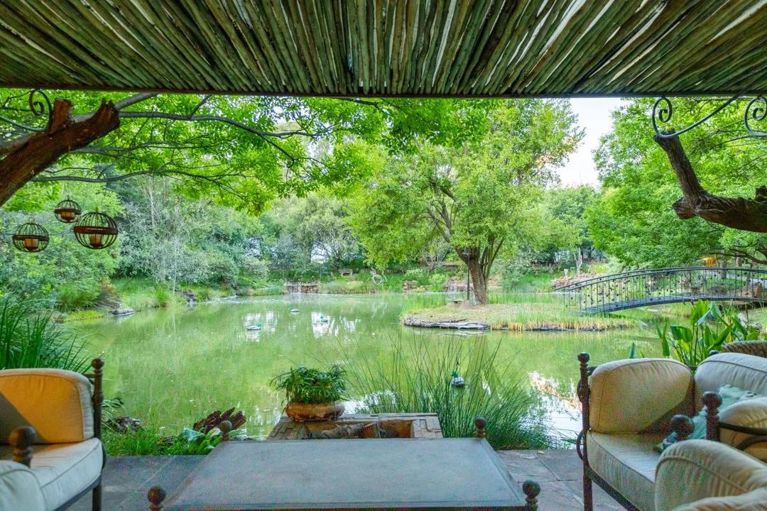 7 Bedroom House for sale in Mullersrust