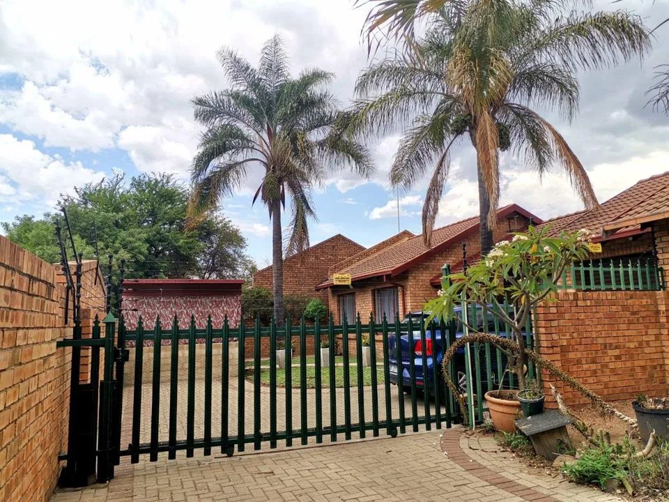 2 Bedroom Townhouse for sale in Annadale