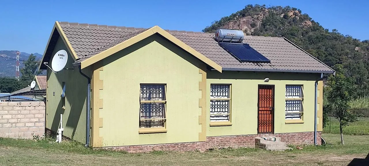 3 Bedroom House for sale in Karino