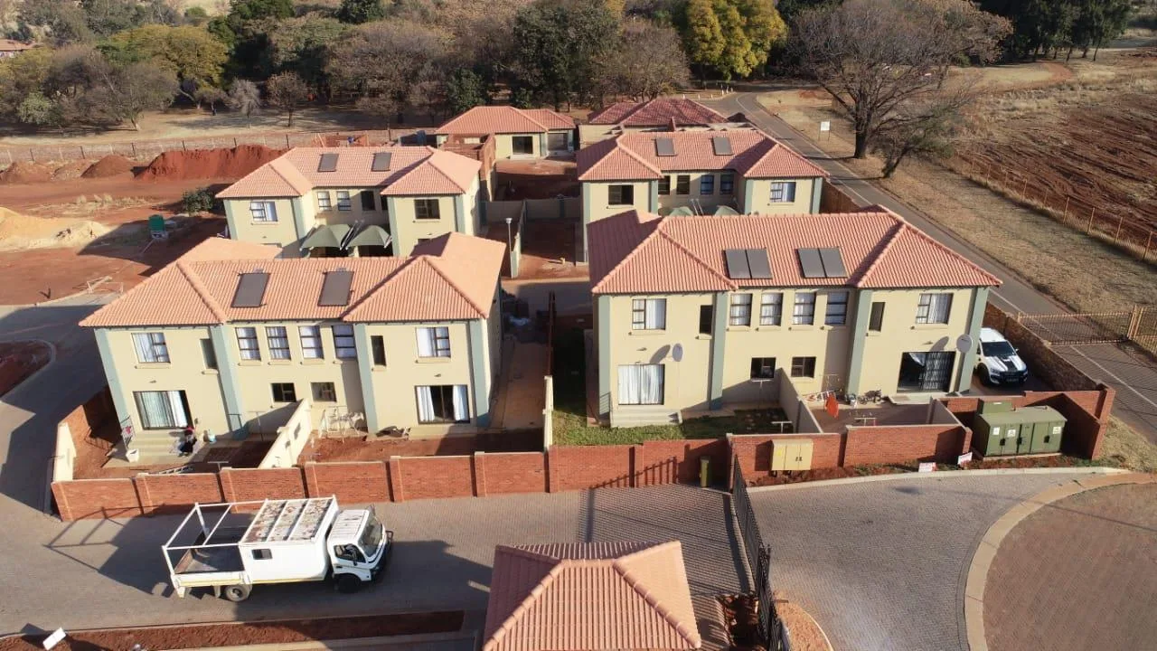 3 Bedroom Townhouse for sale in Amandasig