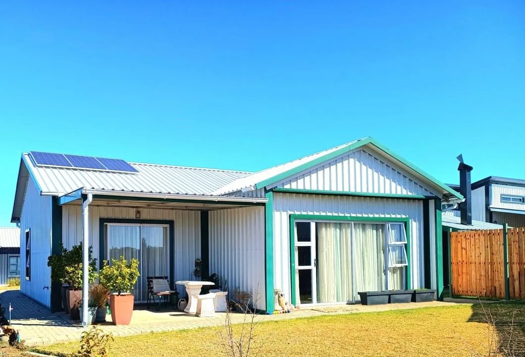 3 Bedroom House for sale in Orania