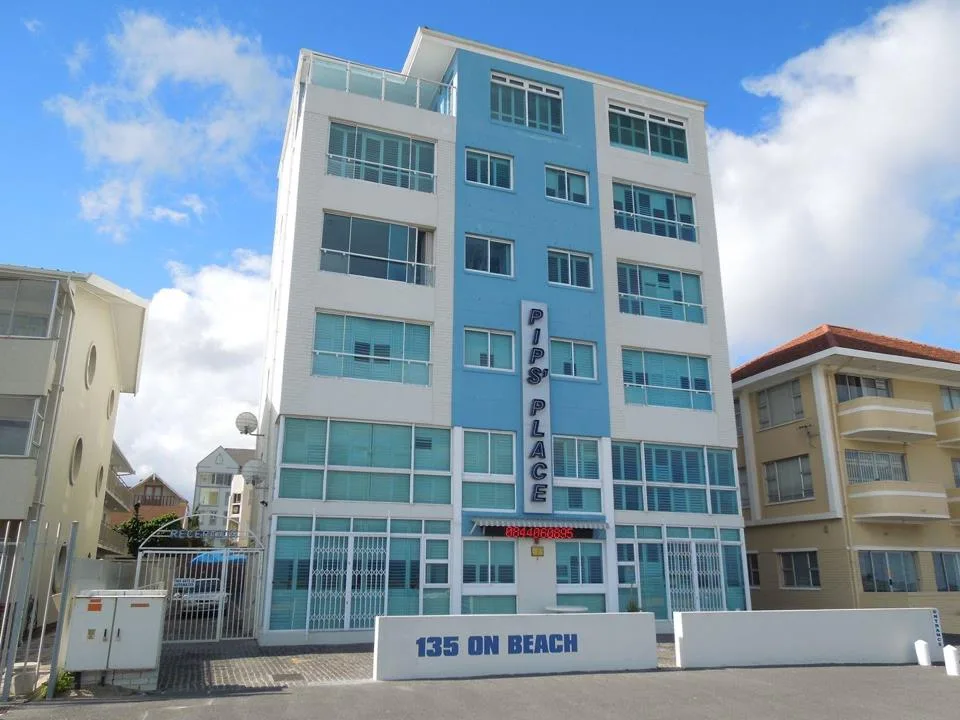 1 Bedroom Apartment / flat for sale in Strand North