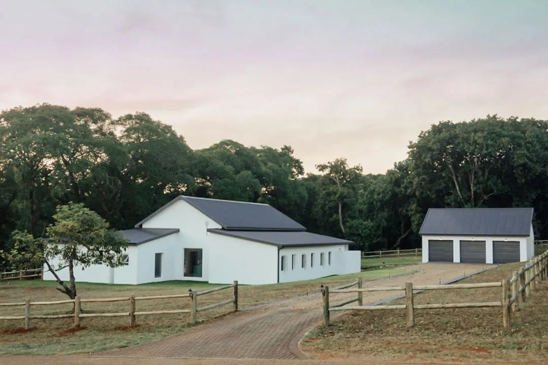 4 Bedroom House for sale in Doornhoek