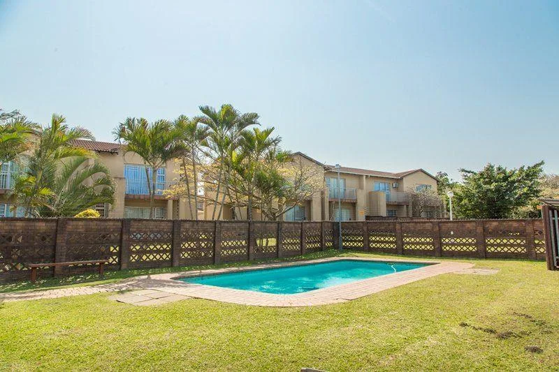 2 Bedroom Townhouse to rent in Meer En See