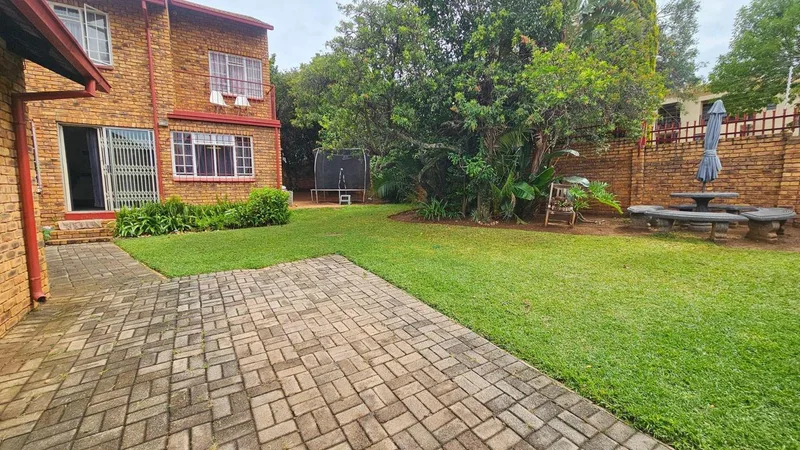 3 Bedroom Townhouse for sale in Moreleta Park
