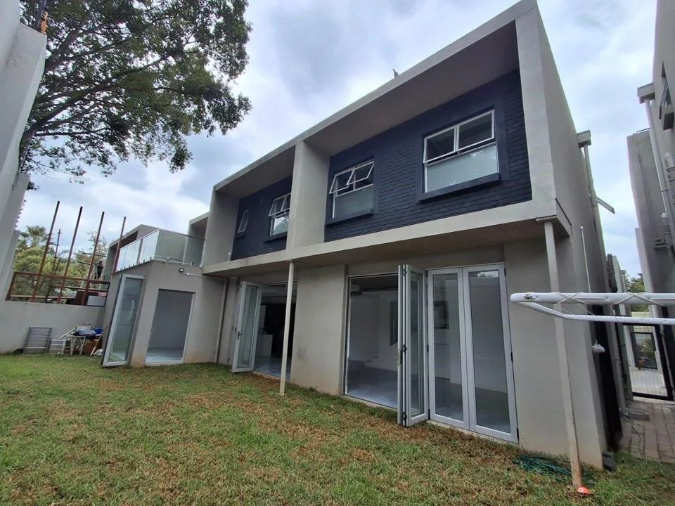 4 Bedroom Townhouse for sale in Morningside Manor