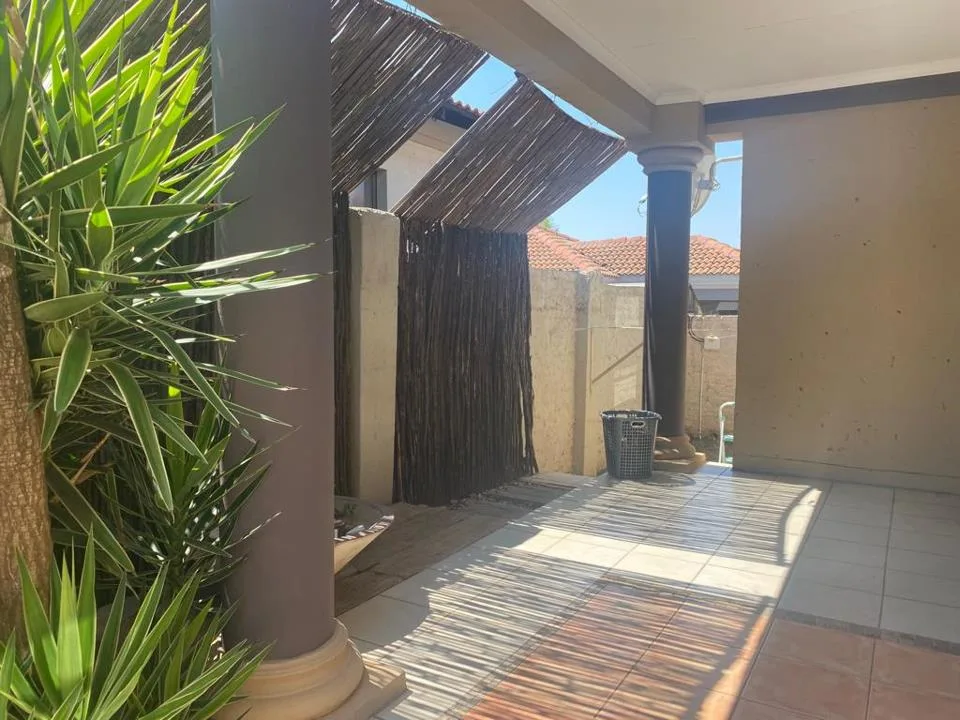 2 Bedroom House for sale in Baillie Park
