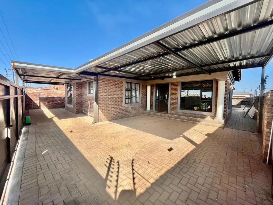 1 Bedroom House to rent in Rockdale