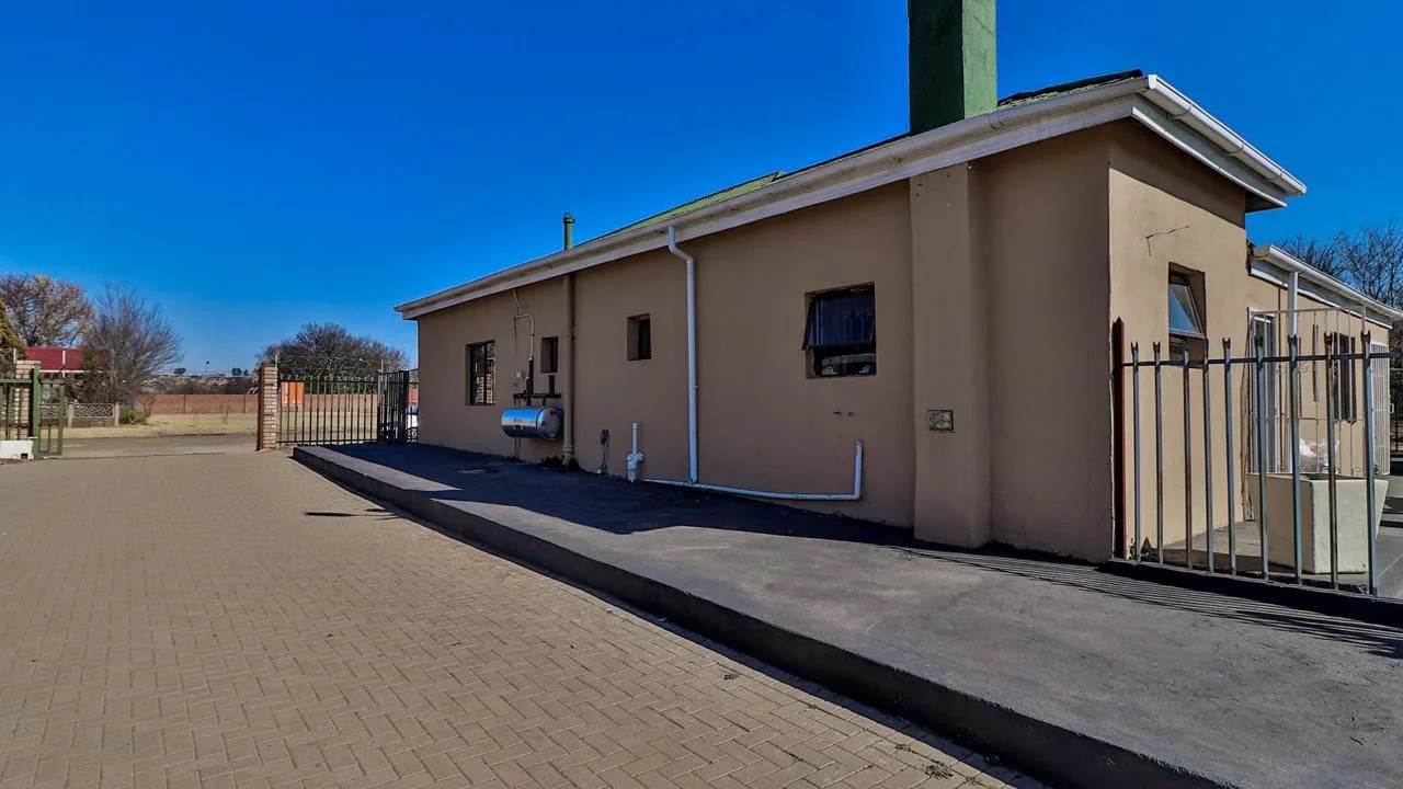 3 Bedroom House for sale in Ficksburg