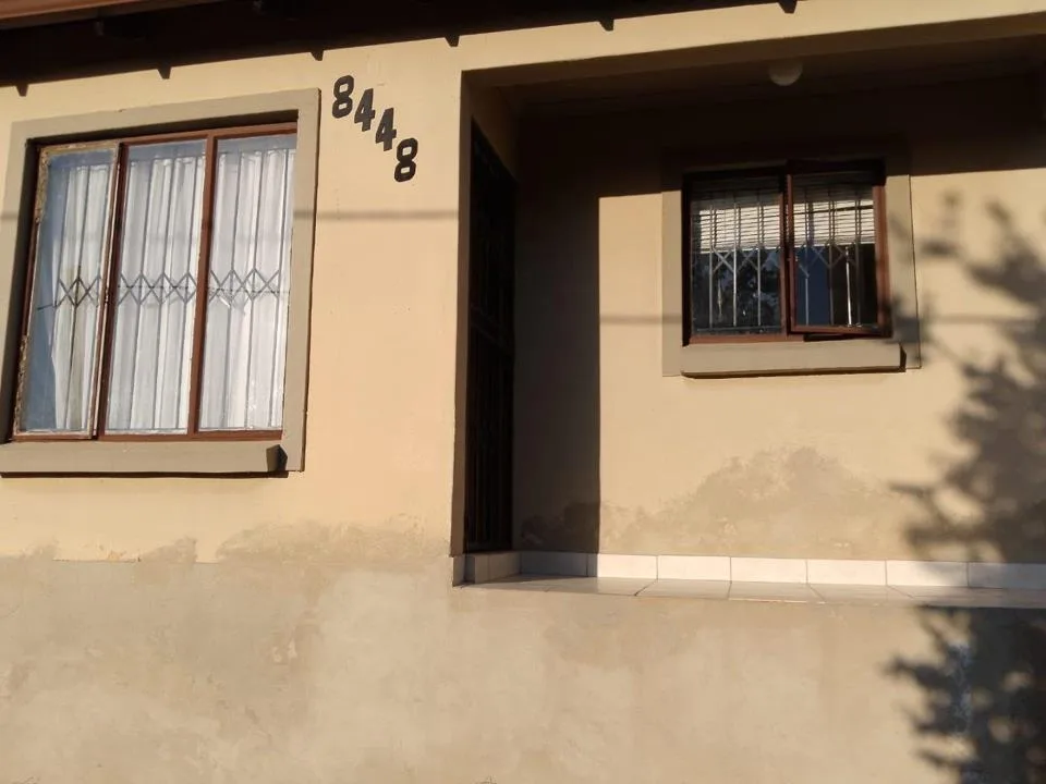 2 Bedroom House for sale in Cosmo City