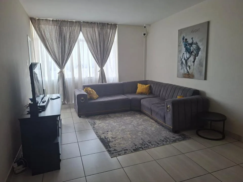 1.5 Bedroom Apartment / flat for sale in Bedford Gardens