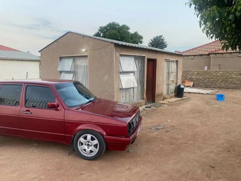 1 Bedroom House for sale in Hammanskraal