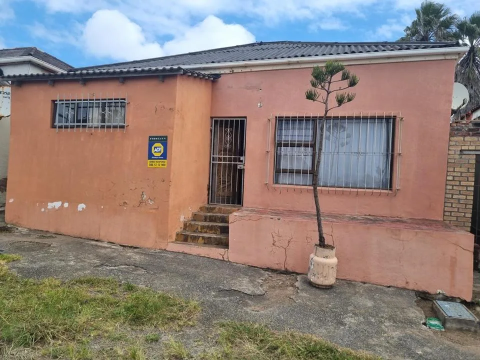 3 Bedroom House for sale in Quigney