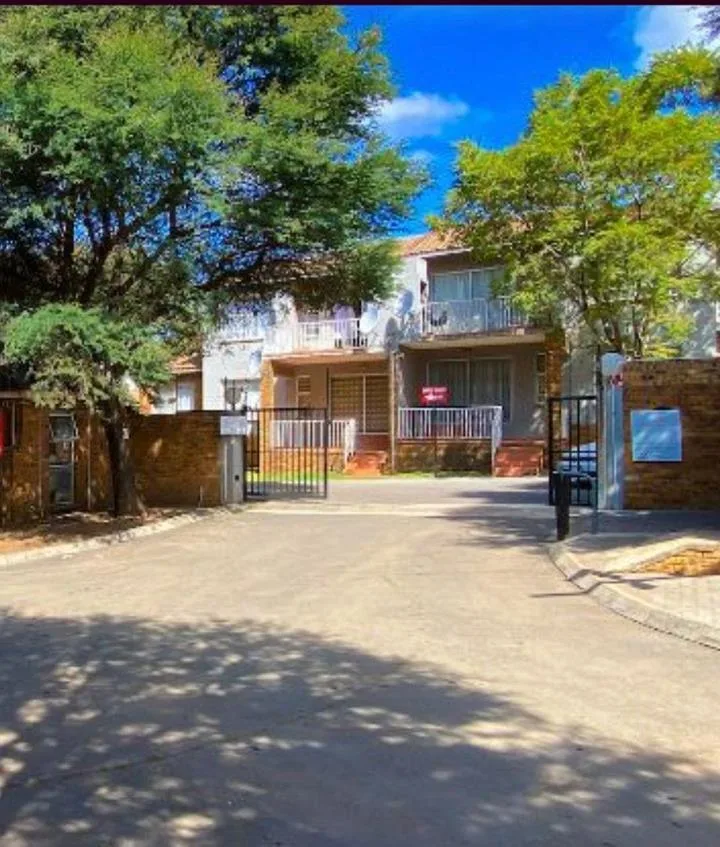 2 Bedroom Apartment / flat for sale in Princess AH