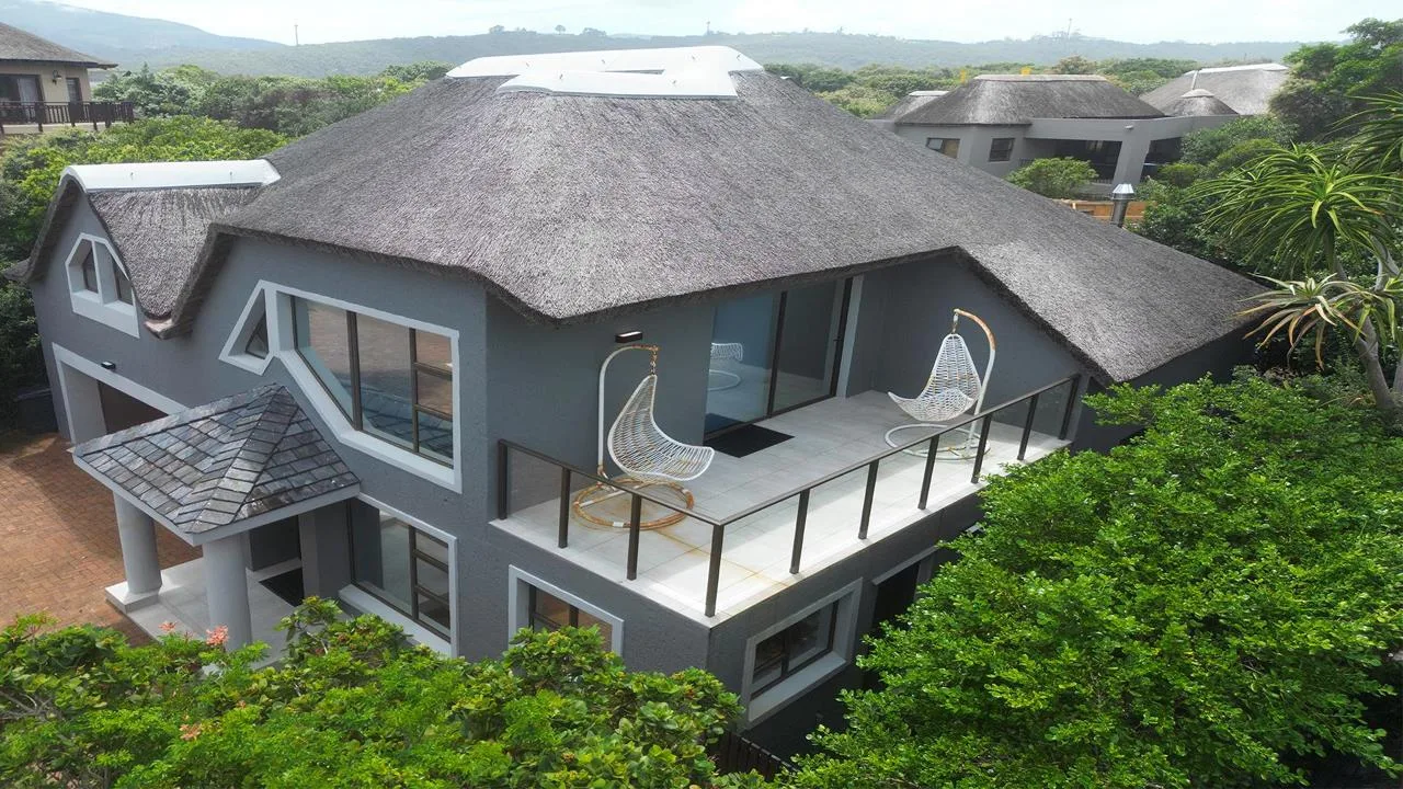 3 Bedroom House for sale in Wilderness Central