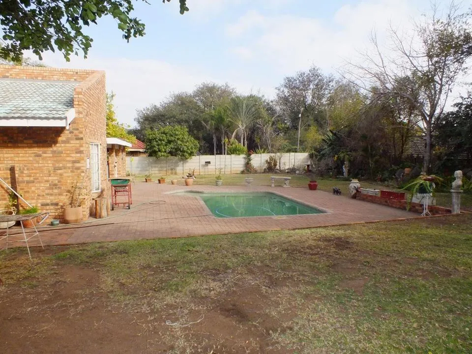 3 Bedroom House for sale in Phalaborwa
