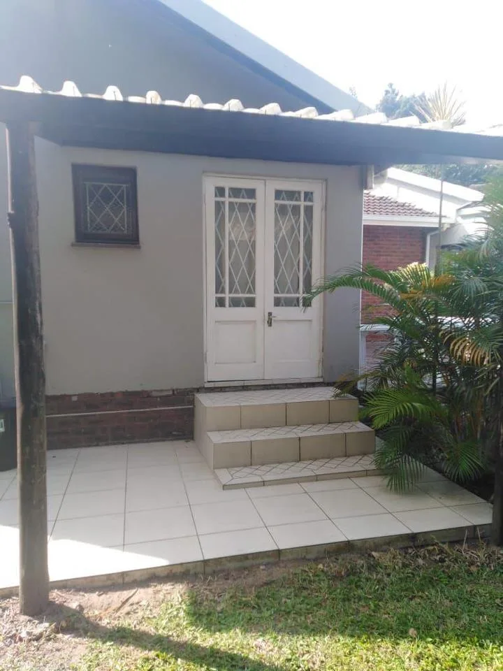 1 Bedroom House to rent in Yellowwood Park