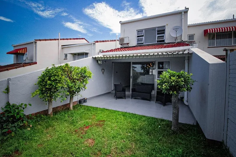 2 Bedroom Townhouse for sale in Prospect Hall