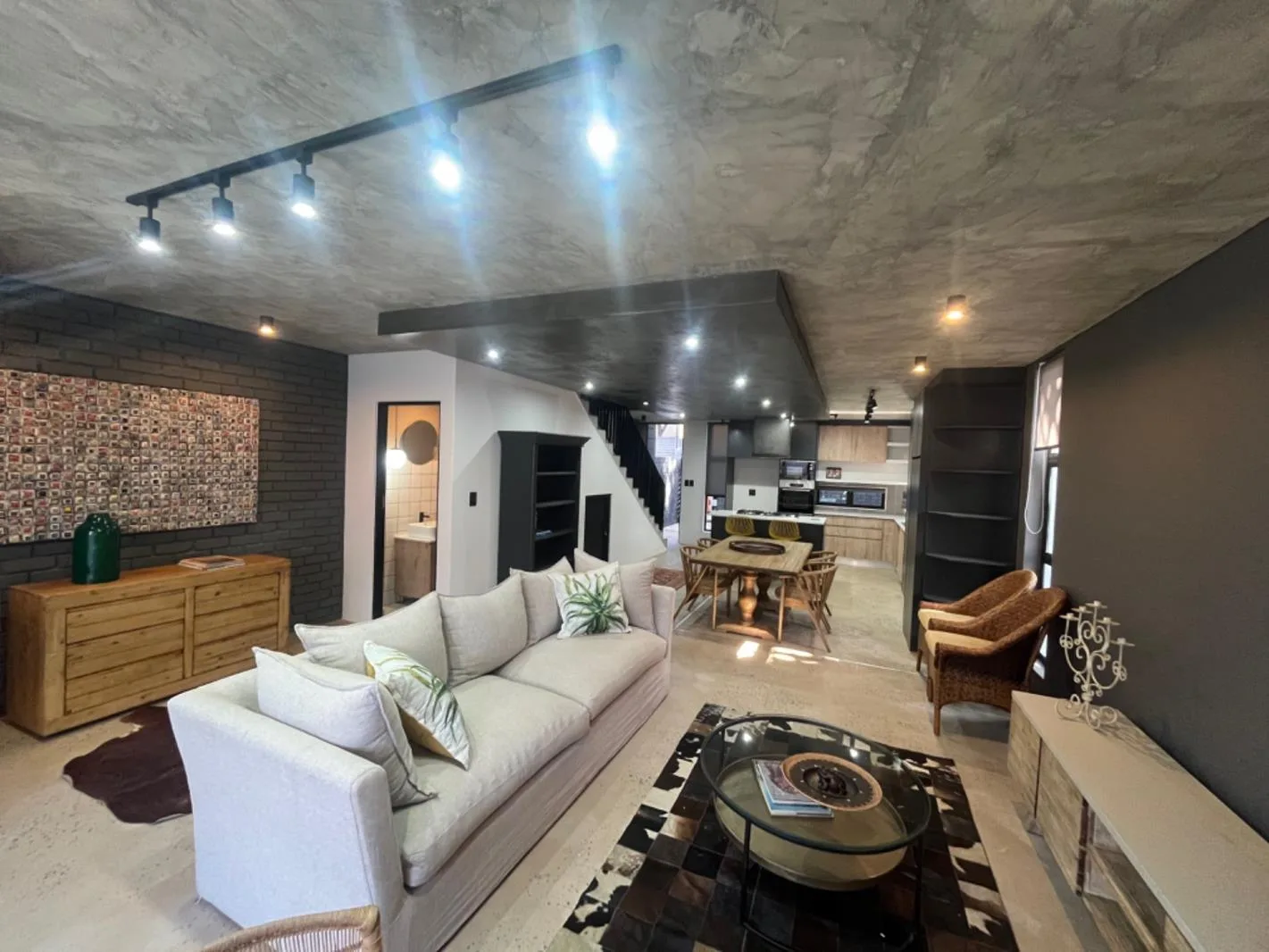 Property to rent in Waterkloof Ridge