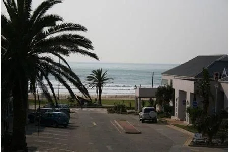 2 Bedroom Apartment / flat to rent in Jeffreys Bay Central