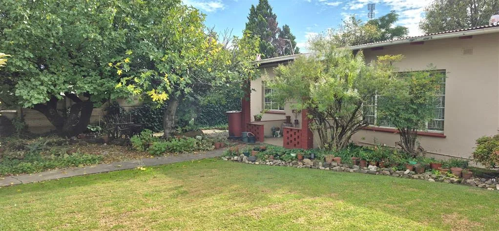 3 Bedroom House for sale in Senekal
