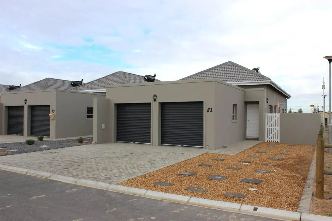 3 Bedroom Townhouse for sale in Zonnendal