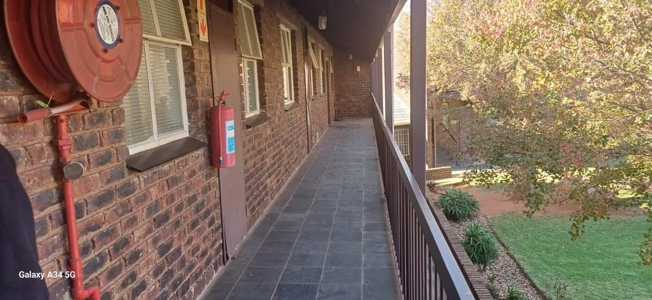 3 Bedroom Apartment / flat to rent in Horison