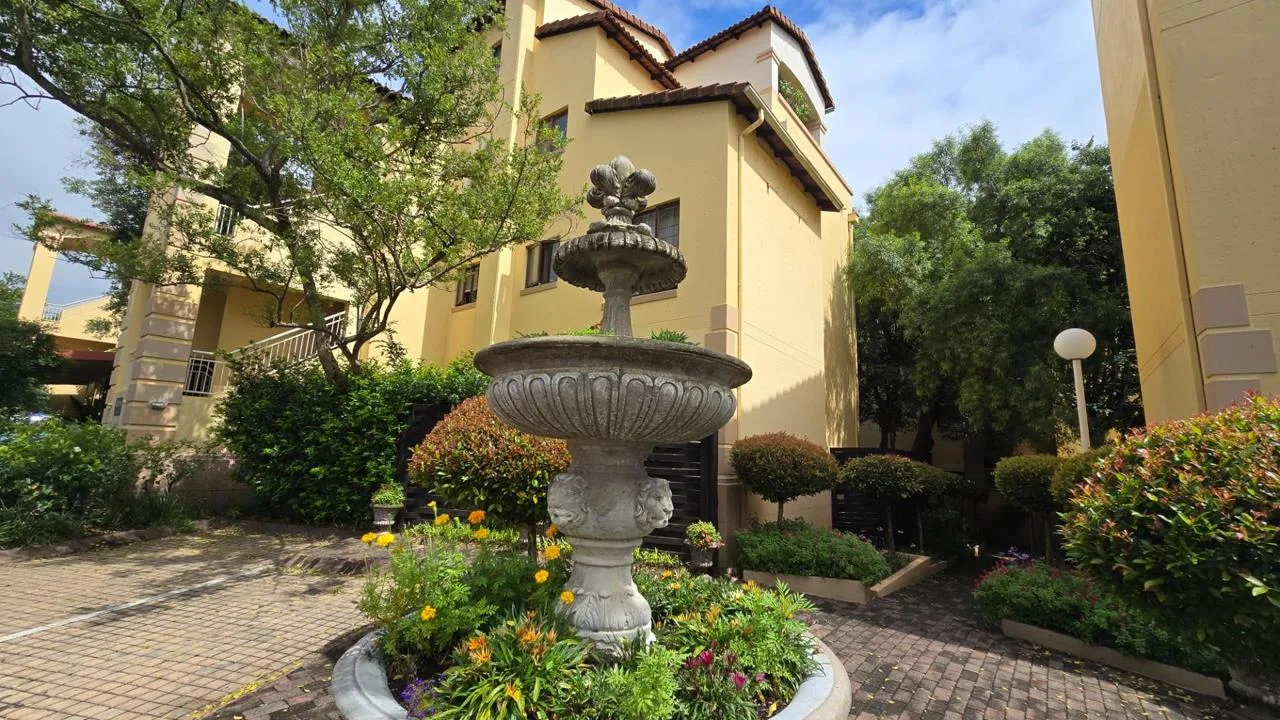 2 Bedroom Apartment / flat for sale in Sunninghill