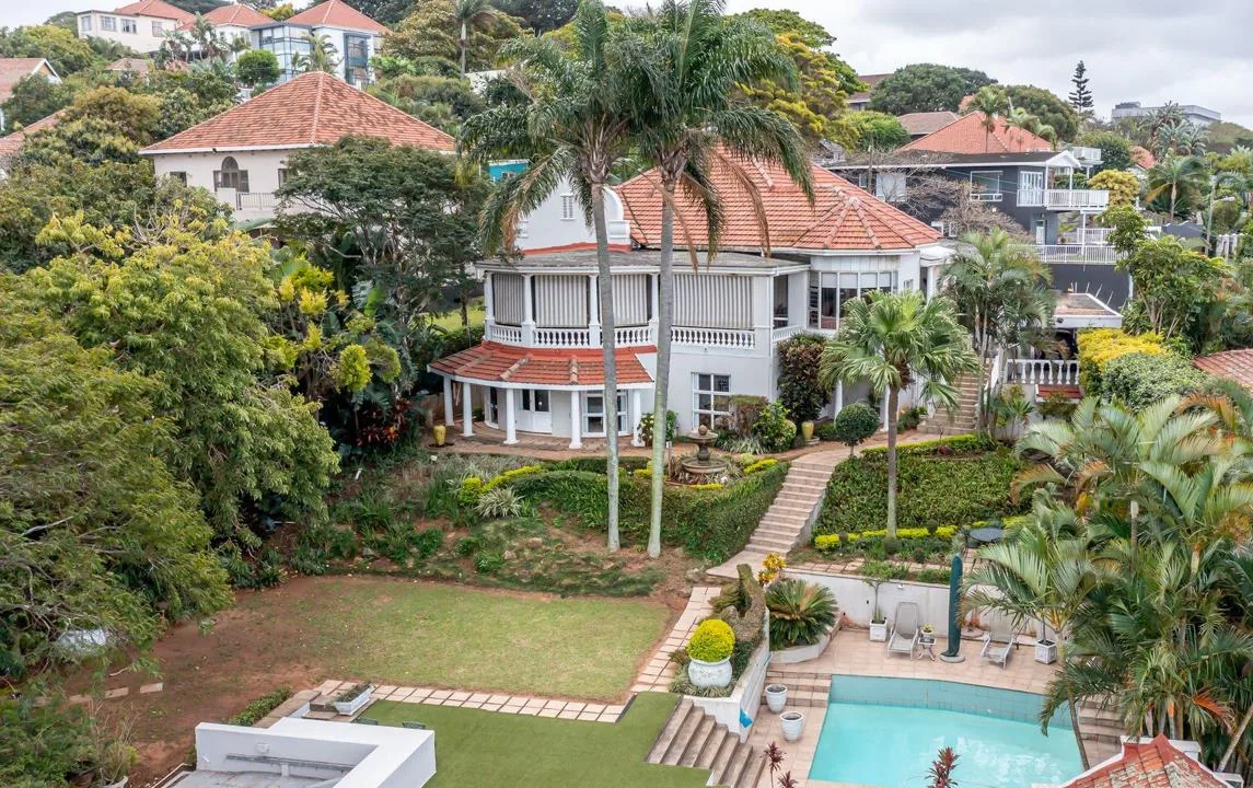 4 Bedroom House for sale in Glenwood