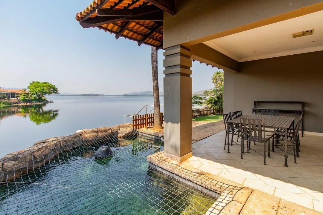 4 Bedroom House for sale in Pecanwood Estate