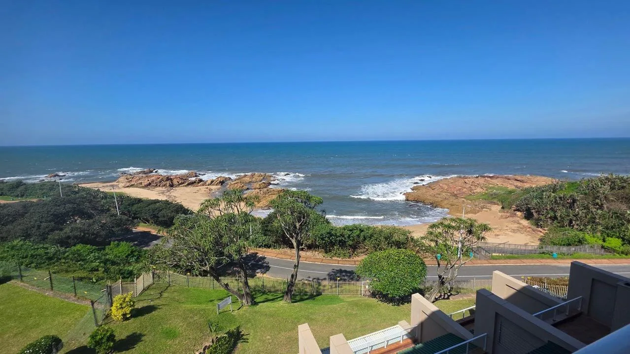 3 Bedroom Apartment / flat for sale in Beacon Rocks