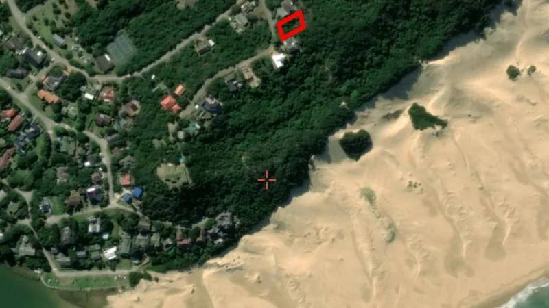 973 m² Land available in Kleinemonde