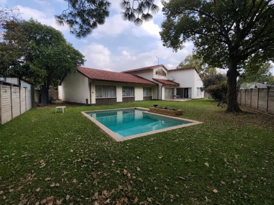 4 Bedroom House for sale in Sasolburg Ext 23